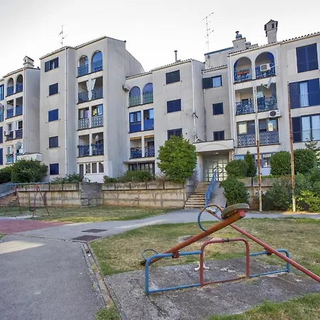 Gortanova In Stoja Mit Privater Terrasse By Interhome Appartamento *